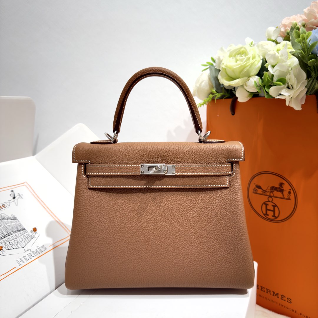 Hermes Kelly 25 Togo Retourn Gold PHW